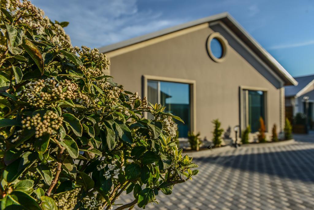 Armada Villa Hotel Zabrat Luaran gambar